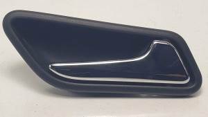 MANETA INTERIOR TRASERA DERECHA A1697600261 MERCEDES CLASE A (W169) Autodesguaces Alicante