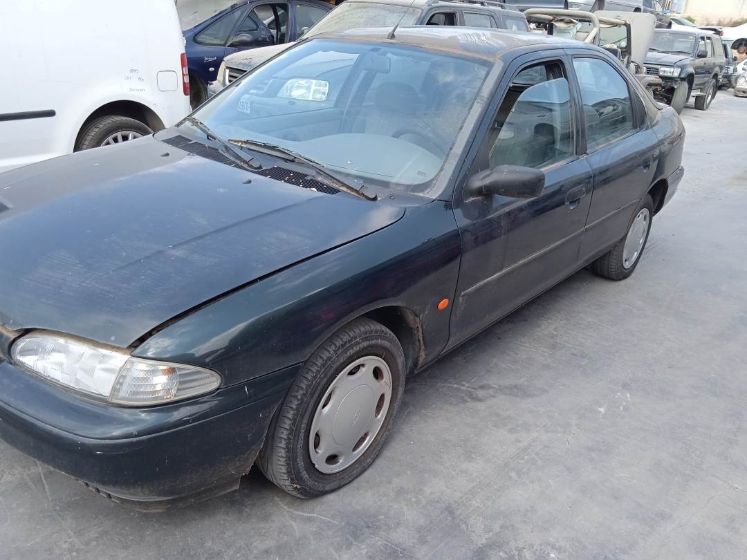 FORD MONDEO BERLINA/FAMILIAR (FD) (1993 - 1996)