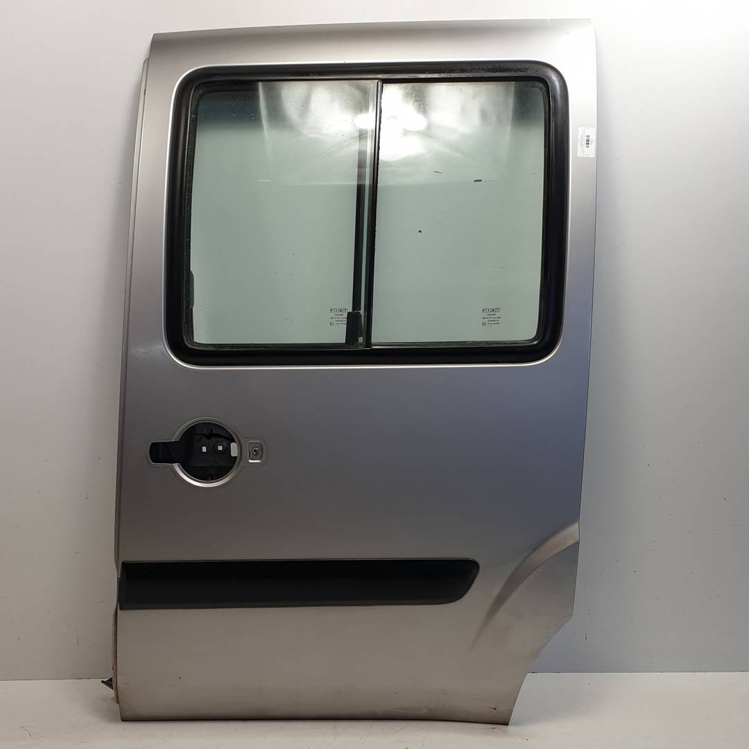 PUERTA LATERAL CORREDERA IZQUIERDA - FIAT - DOBLO (119)