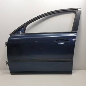 PUERTA DELANTERA IZQUIERDA VOLVO V50 FAMILIAR Autodesguaces Alicante