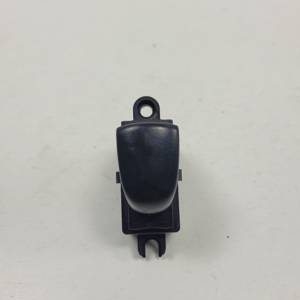 MANDO ELEVALUNAS TRASERO DERECHO 254111KL5A NISSAN JUKE (F15) Autodesguaces Alicante