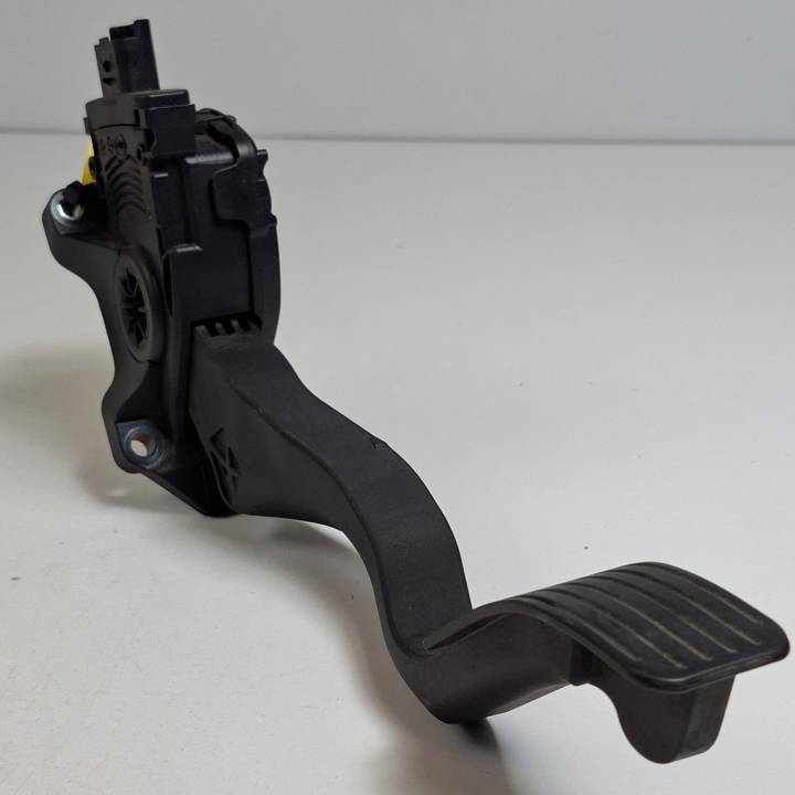 POTENCIOMETRO PEDAL 9680756880 PEUGEOT 207 CC Autodesguaces Alicante