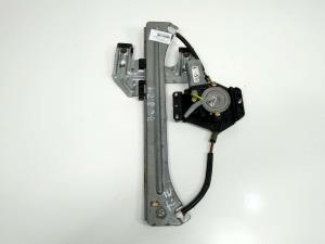 ELEVALUNAS TRASERO IZQUIERDO 04724559AF CHRYSLER PT CRUISER (PT) Autodesguaces Alicante