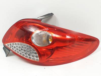 PILOTO TRASERO DERECHO 118057R PEUGEOT 206+ Autodesguaces Alicante