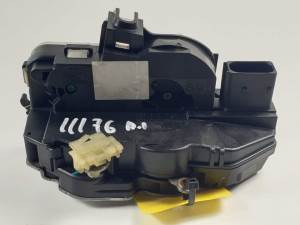 CERRADURA PUERTA DELANTERA IZQUIERDA 3023801F OPEL INSIGNIA BERLINA Autodesguaces Alicante