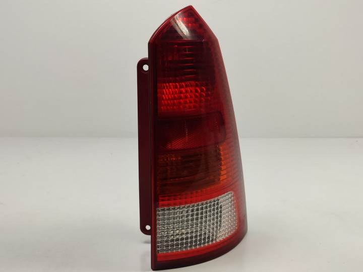 PILOTO TRASERO DERECHO PMXS4113404EK FORD FOCUS TURNIER (CAK) Autodesguaces Alicante