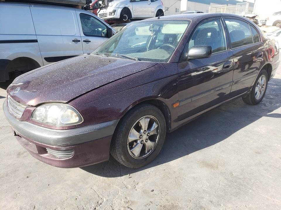 TOYOTA AVENSIS BERLINA (T22) (1997 - 2003)