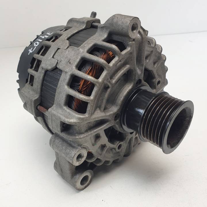 ALTERNADOR 8614276 BMW 1 F20 LCI Autodesguaces Alicante