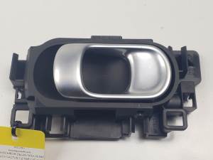 MANETA INTERIOR DELANTERA DERECHA 98012885VV CITROEN C4 CACTUS Autodesguaces Alicante