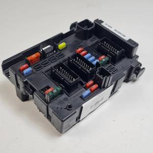 CAJA RELES / FUSIBLES 9657608780 CITROEN XSARA PICASSO Autodesguaces Alicante