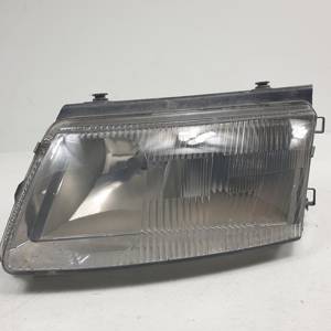 FARO IZQUIERDO VOLKSWAGEN PASSAT BERLINA (3B2) Autodesguaces Alicante