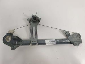 ELEVALUNAS TRASERO DERECHO OPEL VECTRA B BERLINA Autodesguaces Alicante