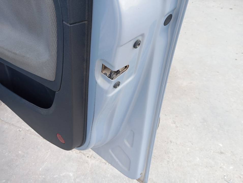 CERRADURA PUERTA DELANTERA DERECHA