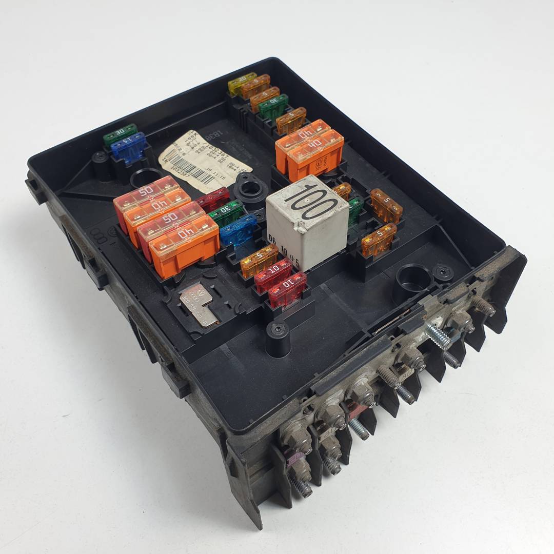 CAJA RELES / FUSIBLES - 1K0937125 - VOLKSWAGEN - JETTA (1K2)