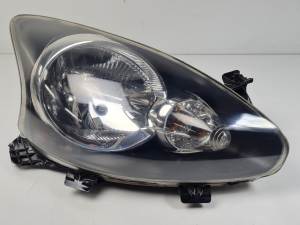 FARO DERECHO 811100H010 TOYOTA AYGO (KGB/WNB) Autodesguaces Alicante