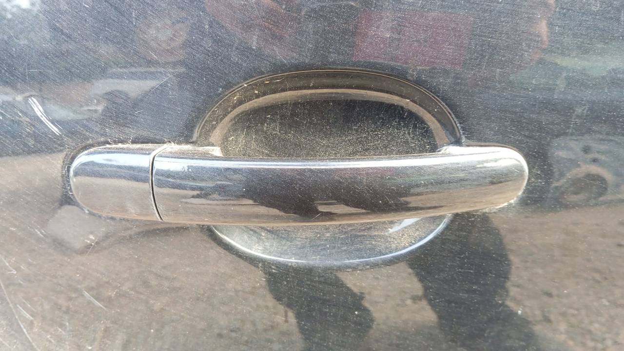 MANETA EXTERIOR DELANTERA DERECHA