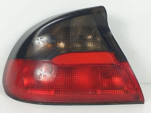PILOTO TRASERO IZQUIERDO OPEL TIGRA Autodesguaces Alicante