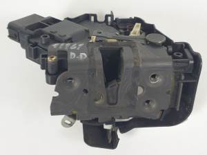 CERRADURA PUERTA DELANTERA DERECHA 3M5AR2182AJ FORD FOCUS C-MAX (CAP) Autodesguaces Alicante