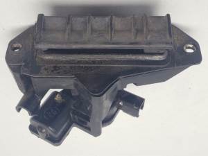 MANETA EXTERIOR PORTON 6915020019 TOYOTA CELICA (T23) Autodesguaces Alicante