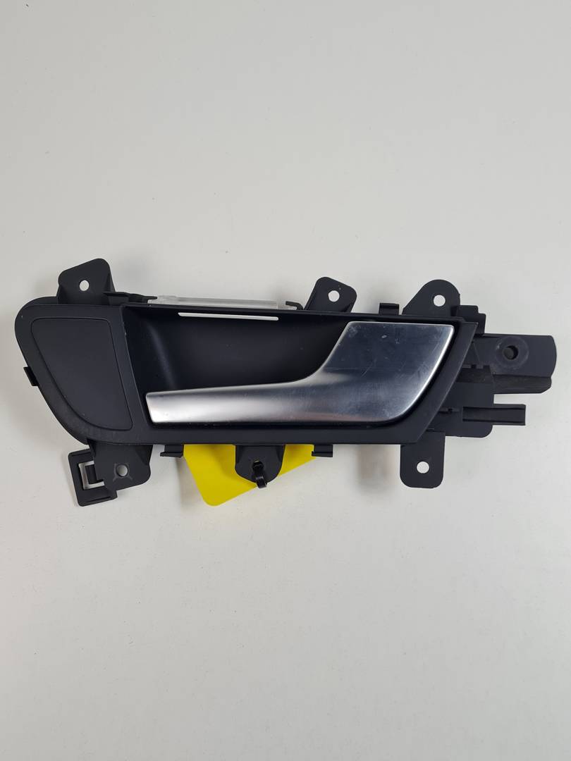 MANETA INTERIOR TRASERA DERECHA - 8K0839020E - AUDI - A5 SPORTBACK (8TA)