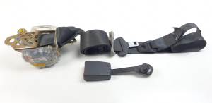 CINTURON SEGURIDAD DELANTERO DERECHO 33028559 NISSAN MICRA (K12E) Autodesguaces Alicante