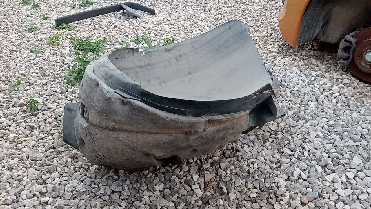 PASO RUEDA DELANTERO DERECHO