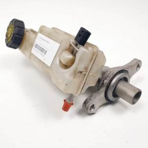 BOMBA FRENO 460910009R RENAULT MEGANE III COUPE Autodesguaces Alicante