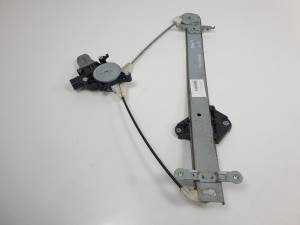 ELEVALUNAS DELANTERO DERECHO SUBARU FORESTER S12 Autodesguaces Alicante