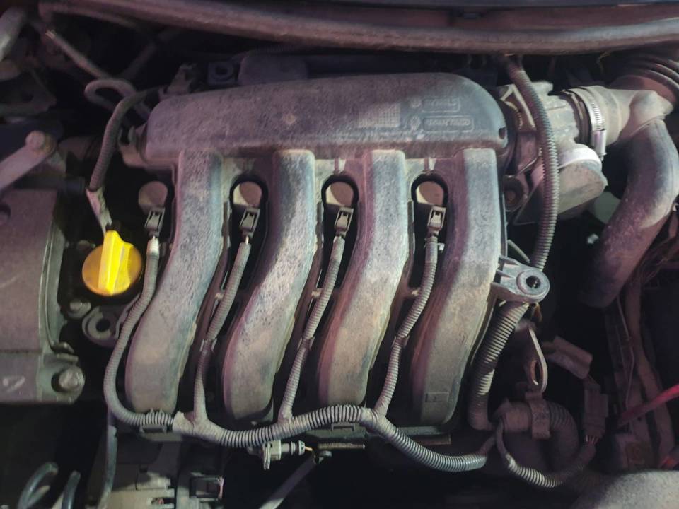 MOTOR COMPLETO K4M812 RENAULT MEGANE II COUPE/CABRIO Autodesguaces Alicante