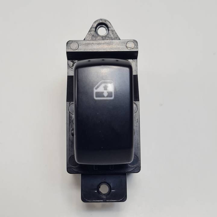 MANDO ELEVALUNAS TRASERO IZQUIERDO 621W05450 SSANGYONG RODIUS Autodesguaces Alicante