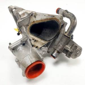 VALVULA EGR 8200846454D RENAULT MEGANE III COUPE Autodesguaces Alicante