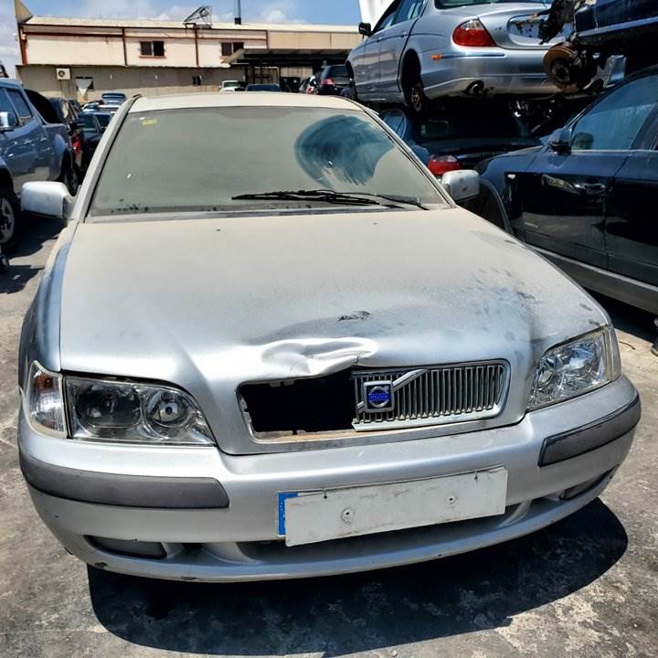 VOLVO V40 FAMILIAR (1995 - 2005)