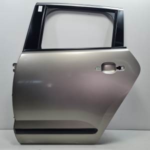 PUERTA TRASERA IZQUIERDA PEUGEOT 3008 (T84) Autodesguaces Alicante