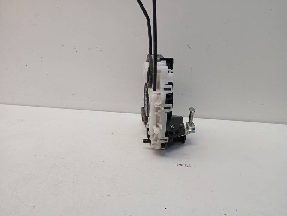 CERRADURA PUERTA TRASERA IZQUIERDA