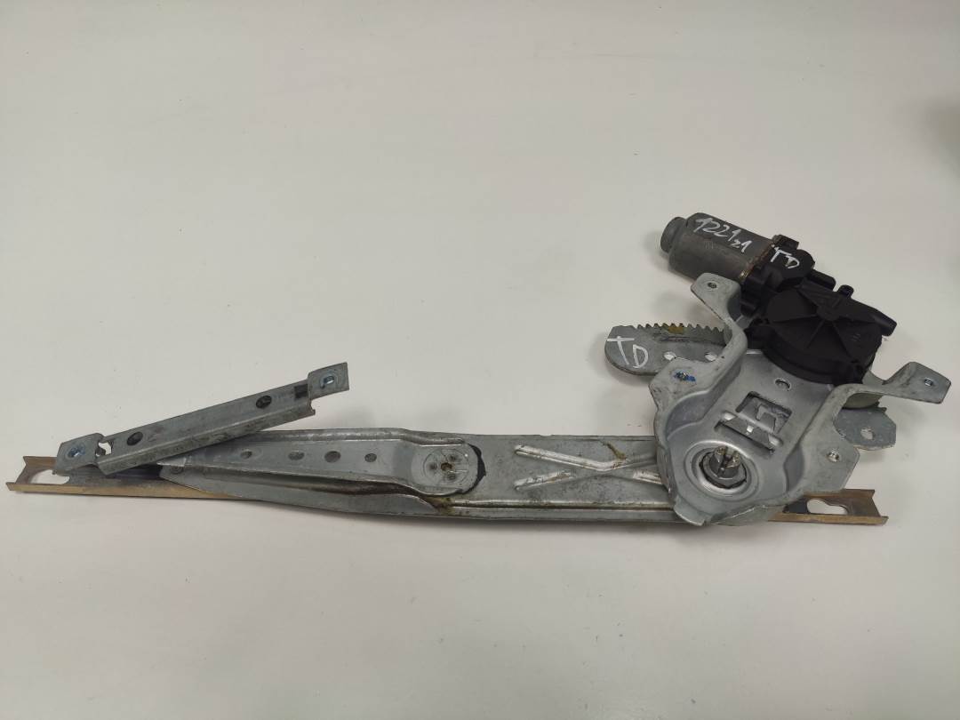 ELEVALUNAS TRASERO DERECHO - 400675 - MG ROVER - SERIE 45 (T/RT)