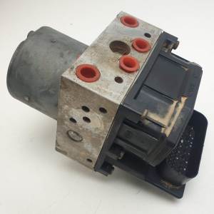 ABS 3S712M110AA FORD MONDEO BERLINA (GE) Autodesguaces Alicante