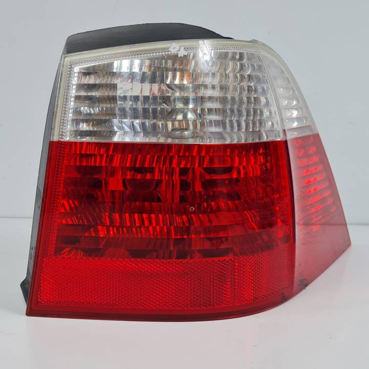 PILOTO TRASERO DERECHO 632169258929 BMW SERIE 5 TOURING (E61) Autodesguaces Alicante