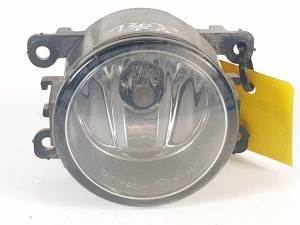 FARO ANTINIEBLA DERECHO 8200074008 RENAULT LAGUNA II (BG0) Autodesguaces Alicante