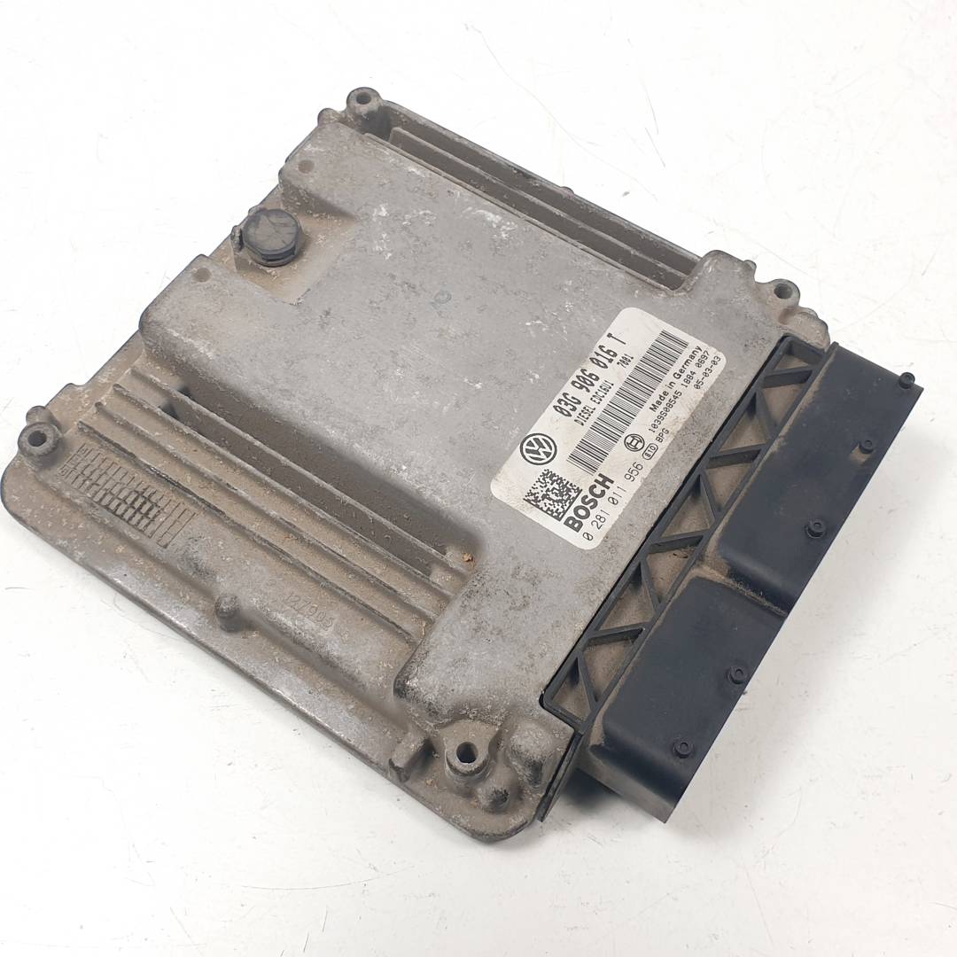 CENTRALITA MOTOR UCE - 03G906016T - VOLKSWAGEN - GOLF PLUS (5M1)