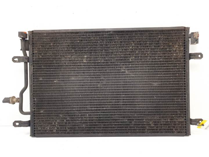 CONDENSADOR / RADIADOR AIRE ACONDICIONADO 8E0260403B AUDI A4 BERLINA (8E) Autodesguaces Alicante
