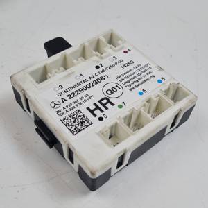 MODULO ELECTRONICO A2229002308 MERCEDES CLASE C (W205) LIM. Autodesguaces Alicante
