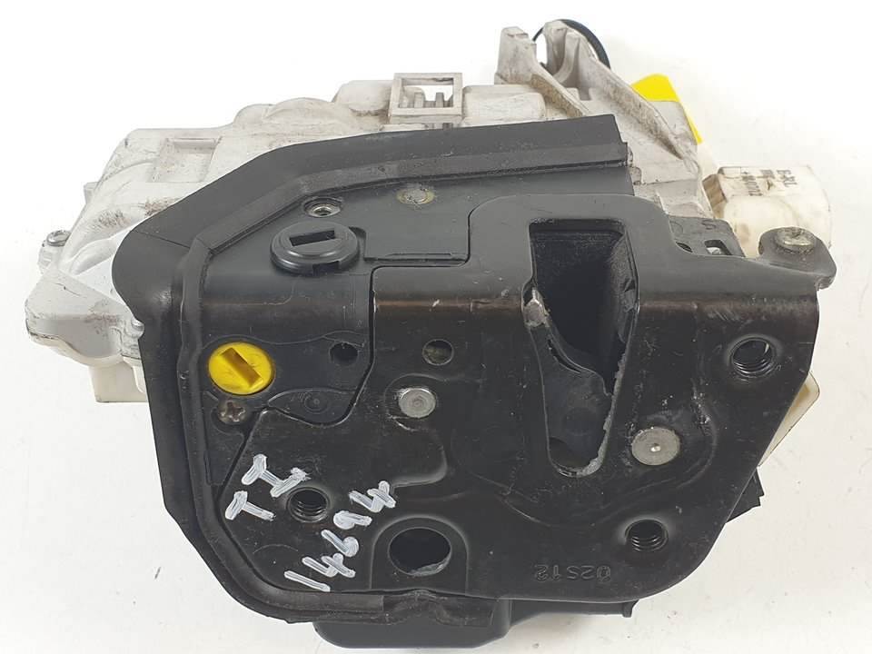 Serrure de porte arrière gauche - 8E0839015AA - SEAT - EXEO BERLINA (3R2)