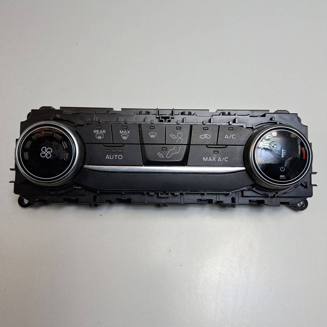 Klimabedienteil - MN1T18C612AD - FORD - ECOSPORT (CR6)