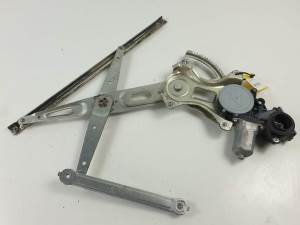 ELEVALUNAS DELANTERO DERECHO 42251010550 TOYOTA RAV 4 (A3) Autodesguaces Alicante