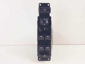 MANDO ELEVALUNAS DELANTERO IZQUIERDO 6925696 LAND ROVER RANGE ROVER (L322) Autodesguaces Alicante