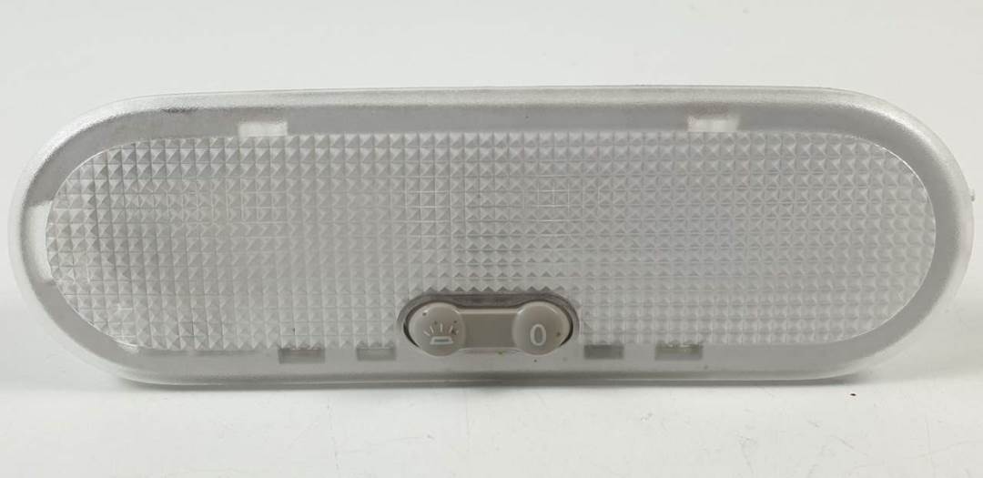 LUZ INTERIOR - 8200439421 - FIAT - TALENTO KOMBI (296)