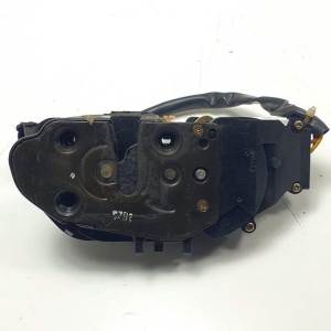 CERRADURA PUERTA DELANTERA IZQUIERDA KIA CARNIVAL II Autodesguaces Alicante