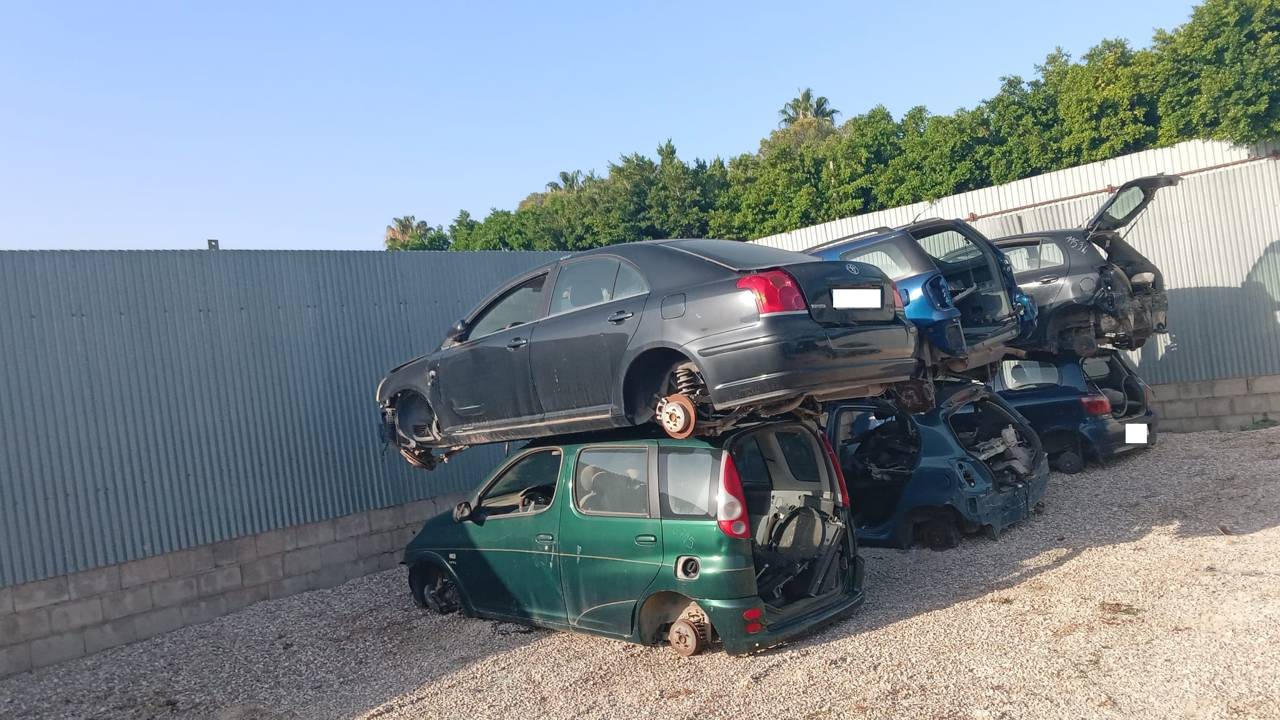 Imagen del vehículo TOYOTA AVENSIS BERLINA (T25)