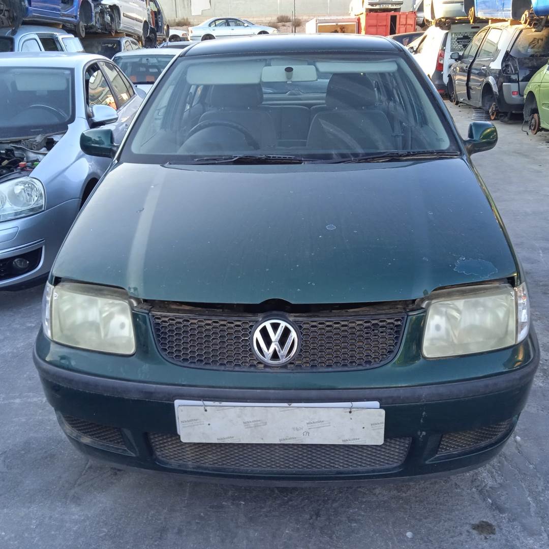 VOLKSWAGEN POLO BERLINA (6N2) (1999 - 2002)