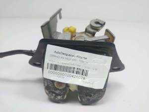 CERRADURA MALETERO / PORTON NISSAN ALMERA (N16/E) Autodesguaces Alicante